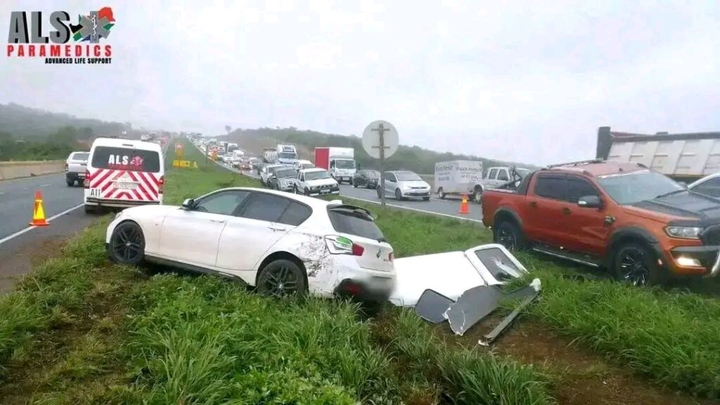 Tragic Accident on N3 Highway Claims Three Lives - Latest News