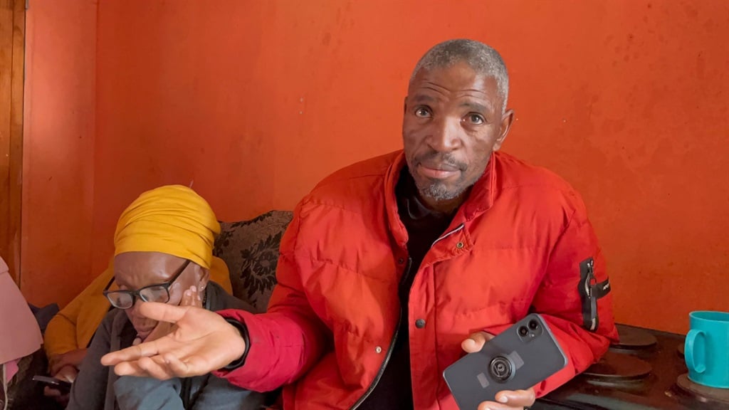 e5b8bc3d5d3c44d3b43790df450a8880