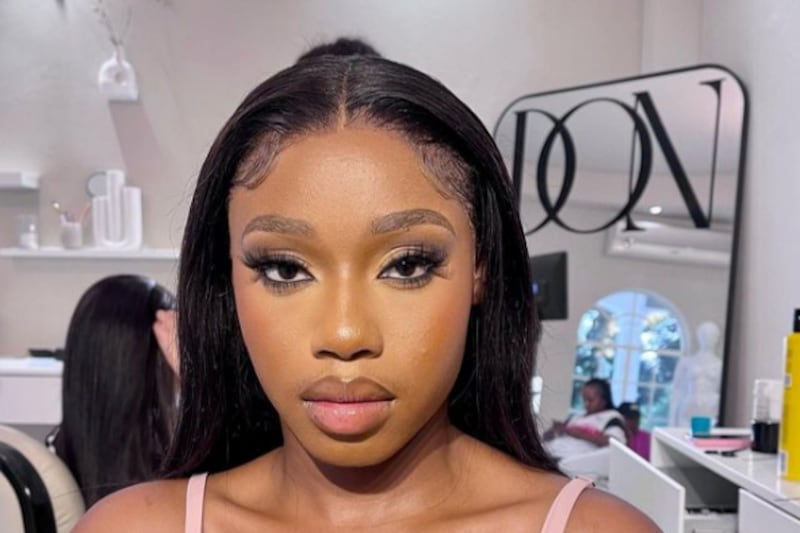 AKJ4K4ZXJBLXHDKMQFG6RNOFDQ