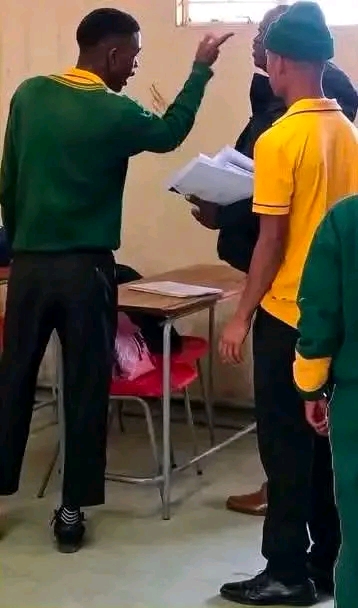 1788323284041