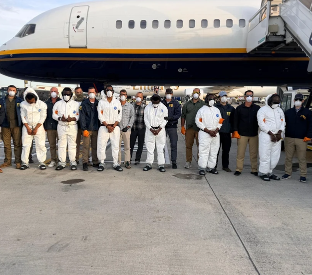 6-Nigerians-extradicted